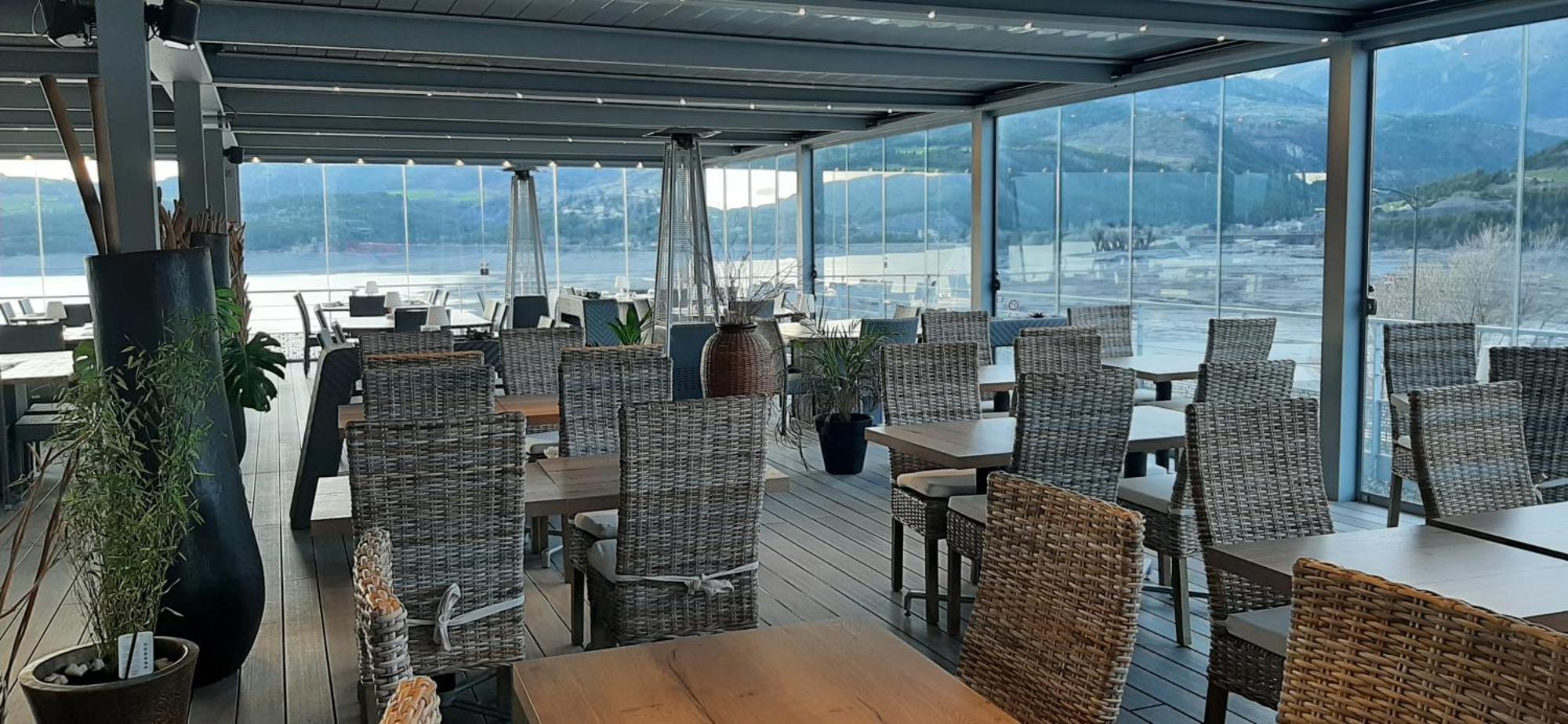 Les Flots Bleus Hotel 2*
