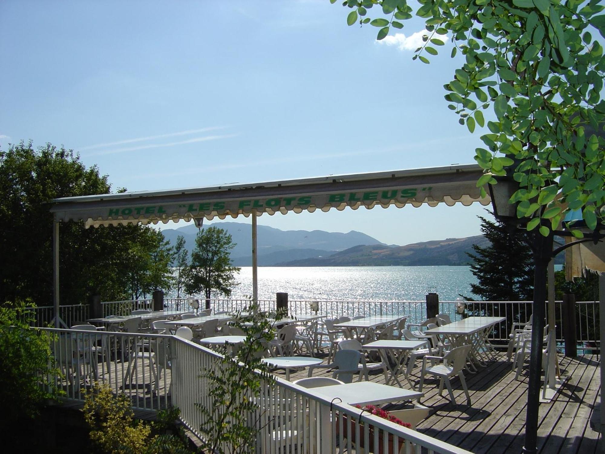 Les Flots Bleus Hotel